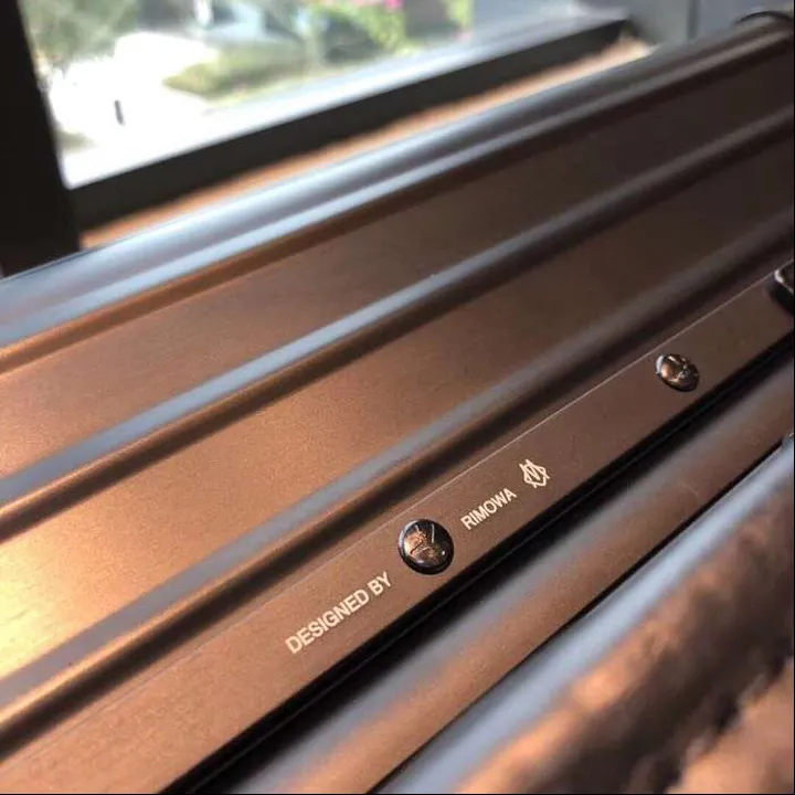 スーパーコピー リモワ スーツケース