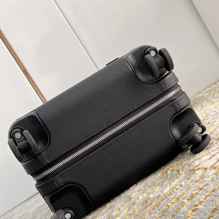 スーパーコピー ルイヴィトン スーツケース