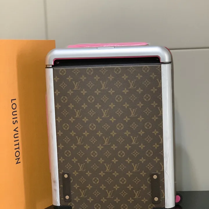 スーパーコピー ルイヴィトン スーツケース