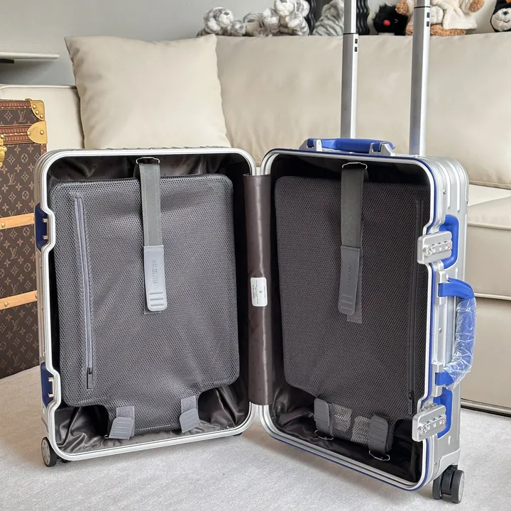 スーパーコピー リモワ スーツケース