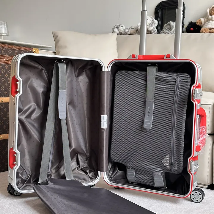 スーパーコピー リモワ スーツケース