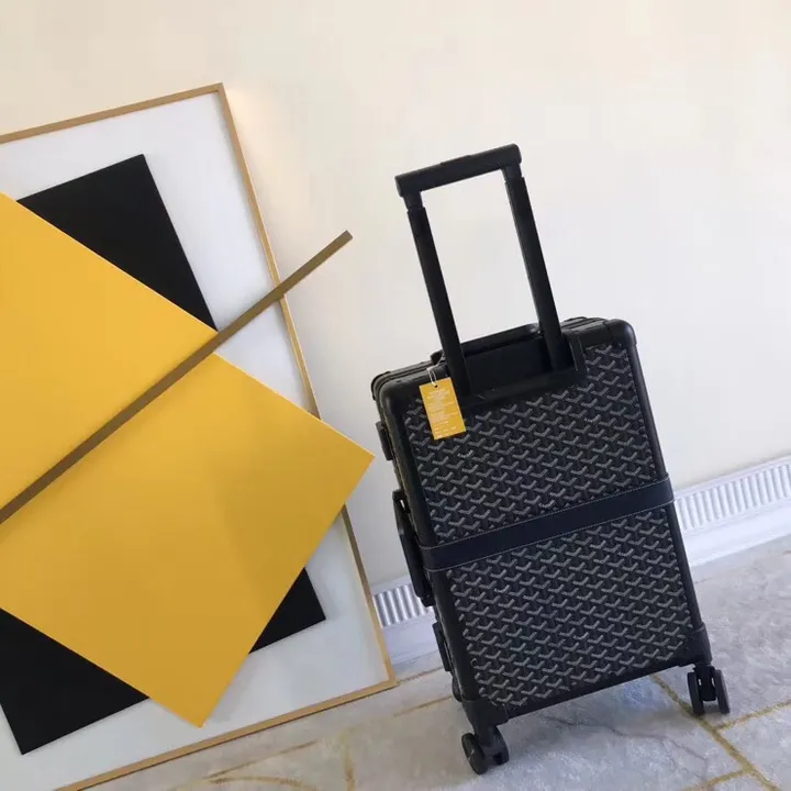 スーパーコピー フェンディ スーツケース