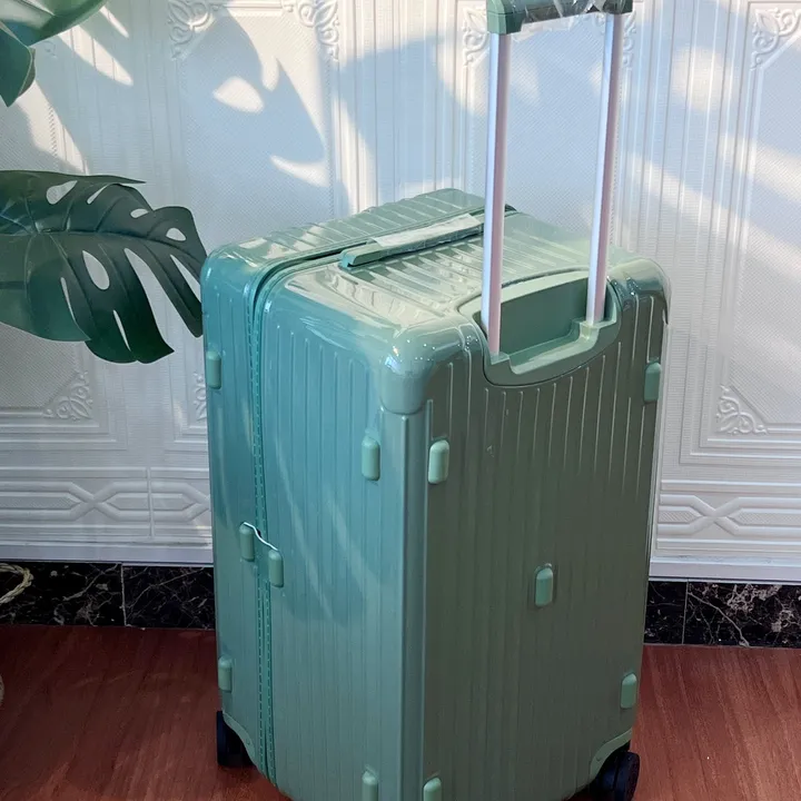 スーパーコピー リモワ スーツケース