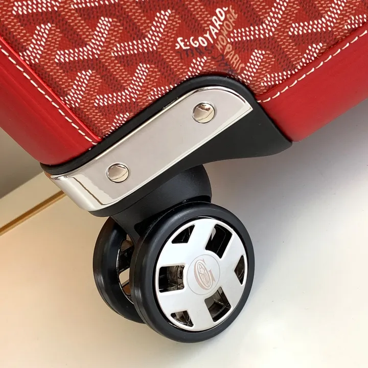 スーパーコピー フェンディ スーツケース