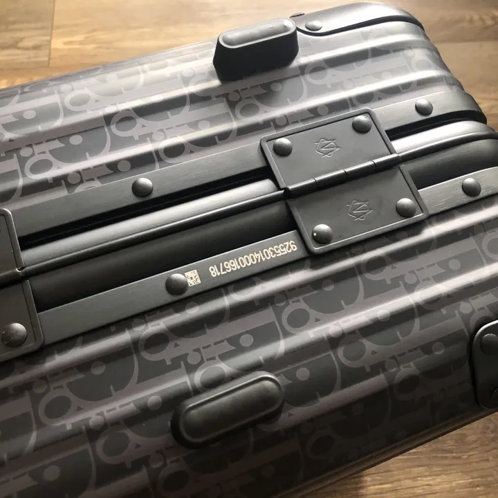 スーパーコピー グッチ スーツケース