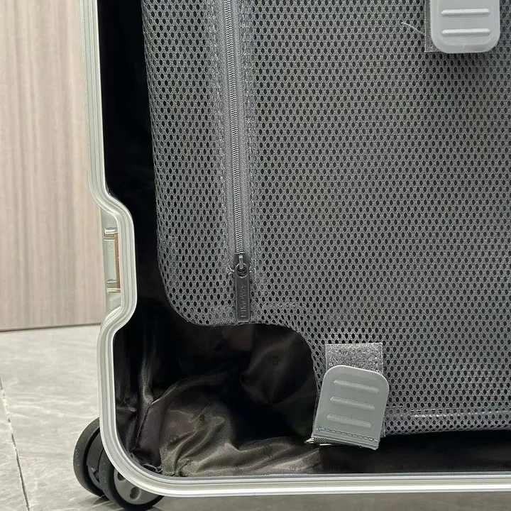 スーパーコピー リモワ スーツケース