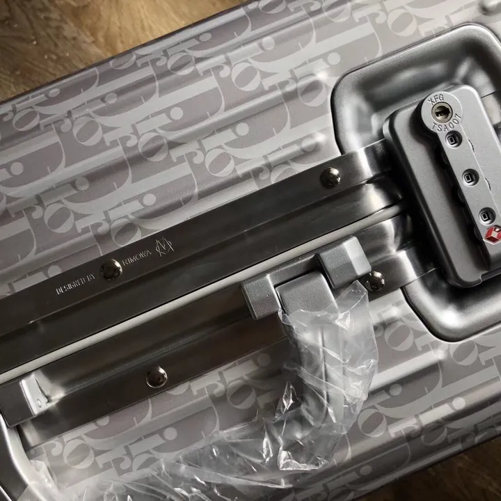 スーパーコピー ディオール スーツケース