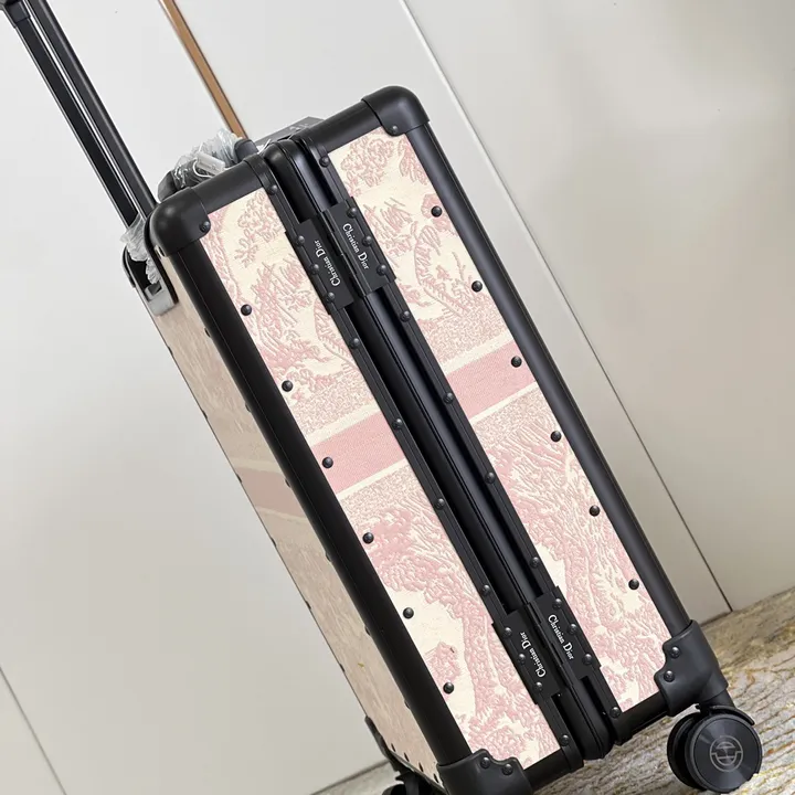 スーパーコピー グッチ スーツケース