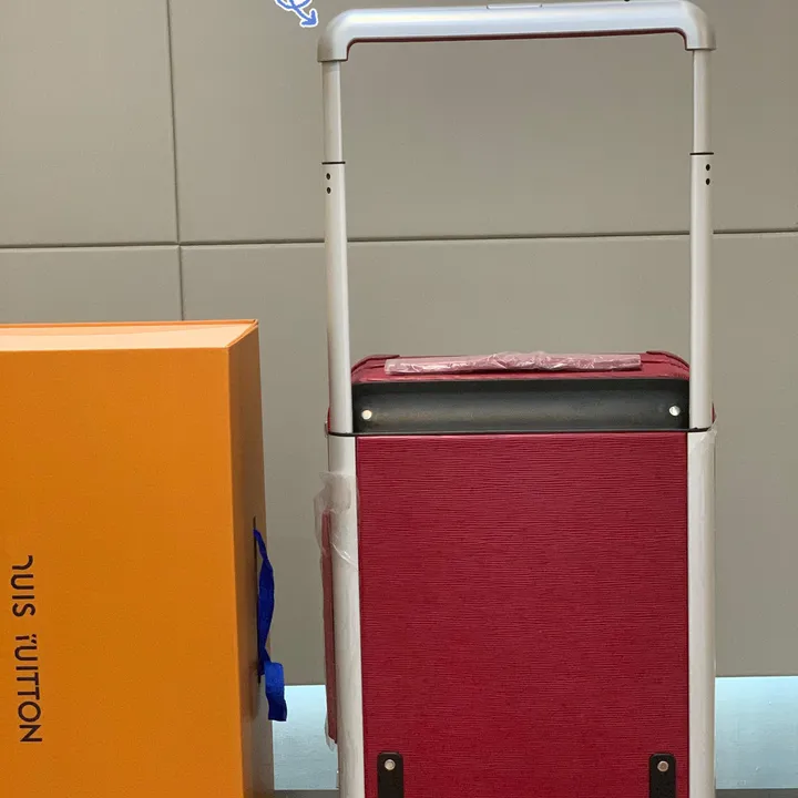スーパーコピー ルイヴィトン スーツケース