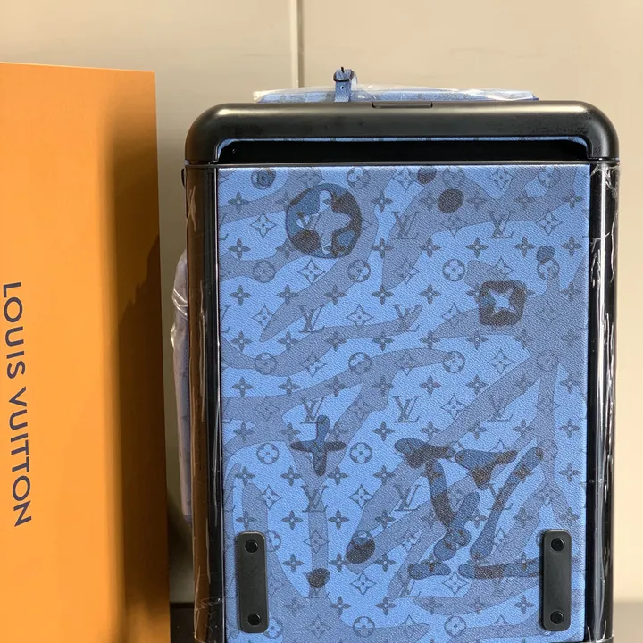 スーパーコピー ルイヴィトン スーツケース