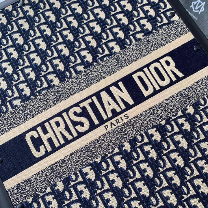 スーパーコピー グッチ スーツケース