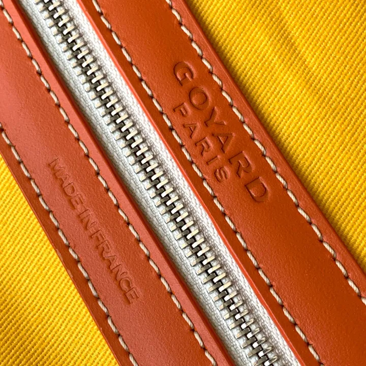 スーパーコピー フェンディ スーツケース