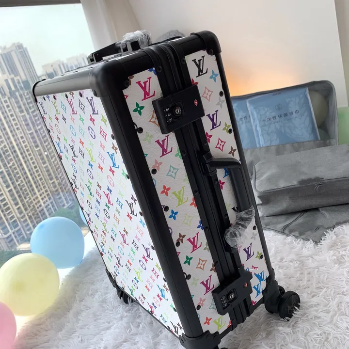 スーパーコピー ルイヴィトン スーツケース