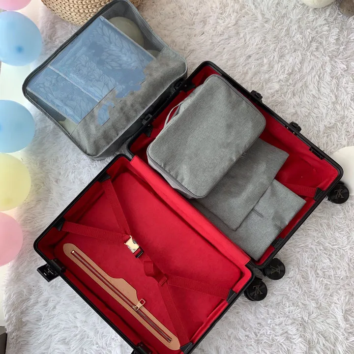 スーパーコピー ルイヴィトン スーツケース