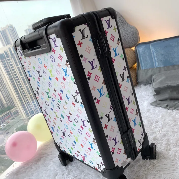 スーパーコピー ルイヴィトン スーツケース