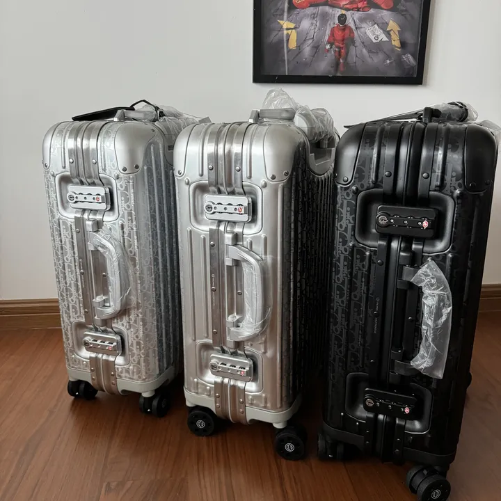 スーパーコピー ディオール スーツケース