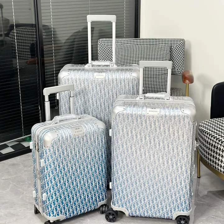 スーパーコピー ディオール スーツケース