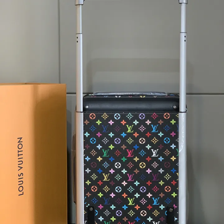 スーパーコピー ルイヴィトン スーツケース