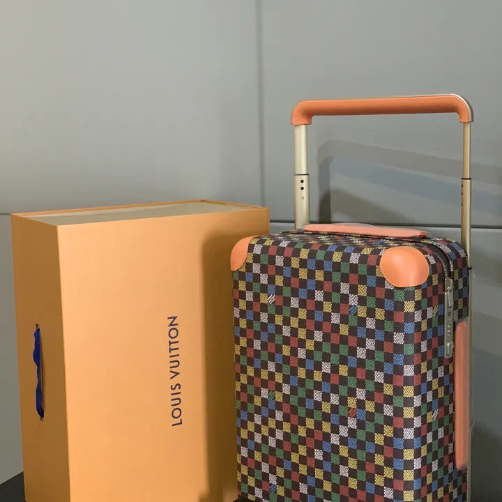 スーパーコピー ルイヴィトン スーツケース
