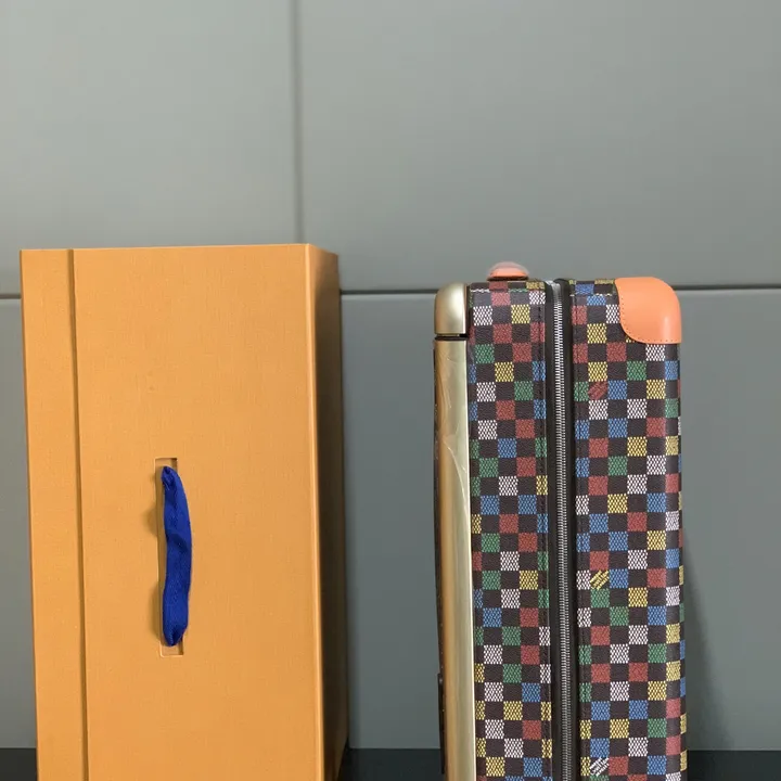 スーパーコピー ルイヴィトン スーツケース