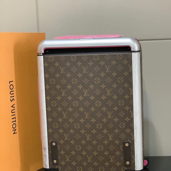 スーパーコピー ルイヴィトン スーツケース