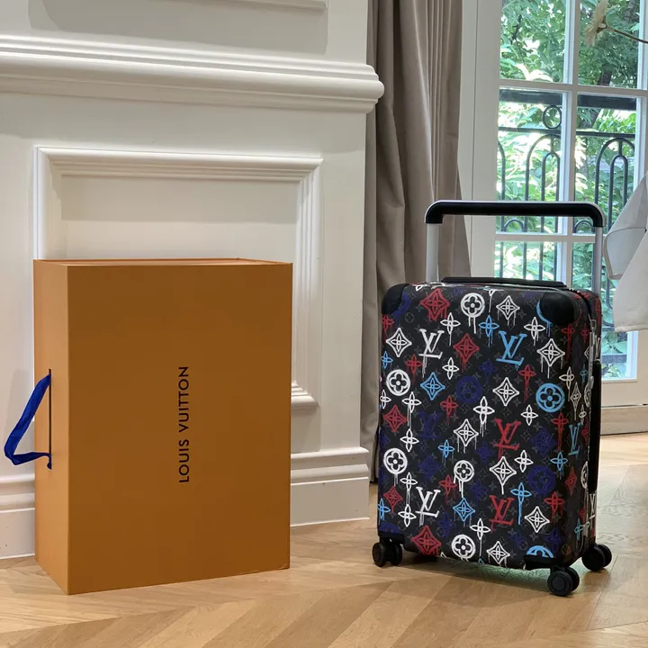 スーパーコピー ルイヴィトン スーツケース