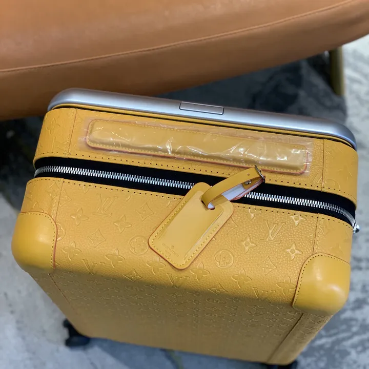 スーパーコピー ルイヴィトン スーツケース