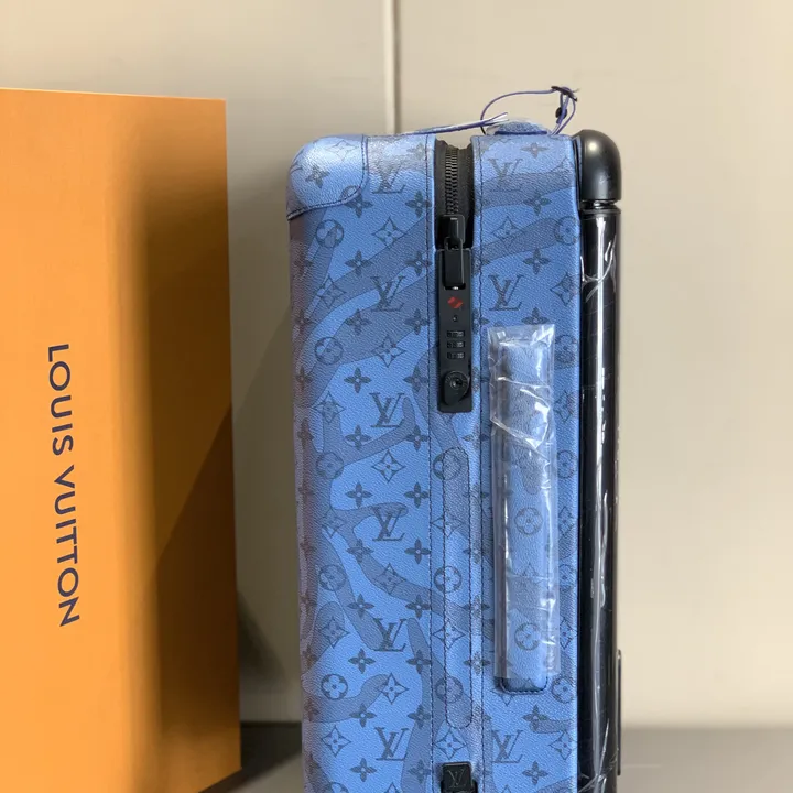 スーパーコピー ルイヴィトン スーツケース