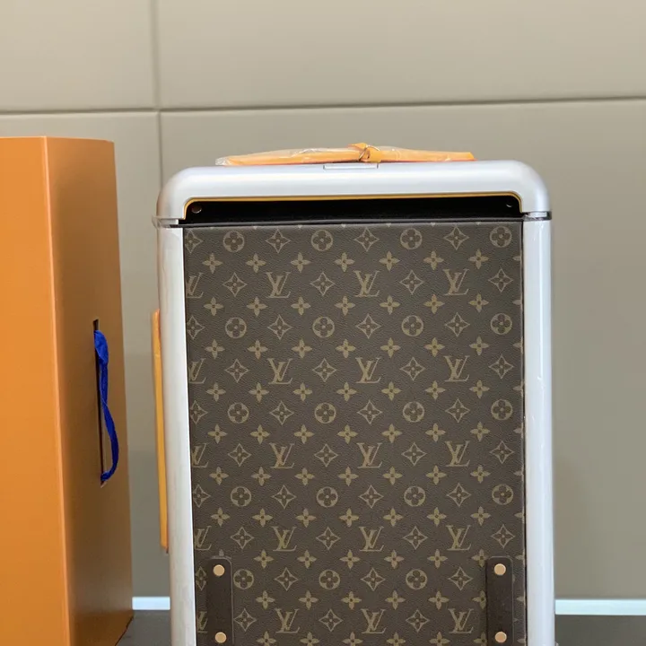 スーパーコピー ルイヴィトン スーツケース