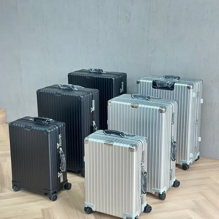 スーパーコピー リモワ スーツケース