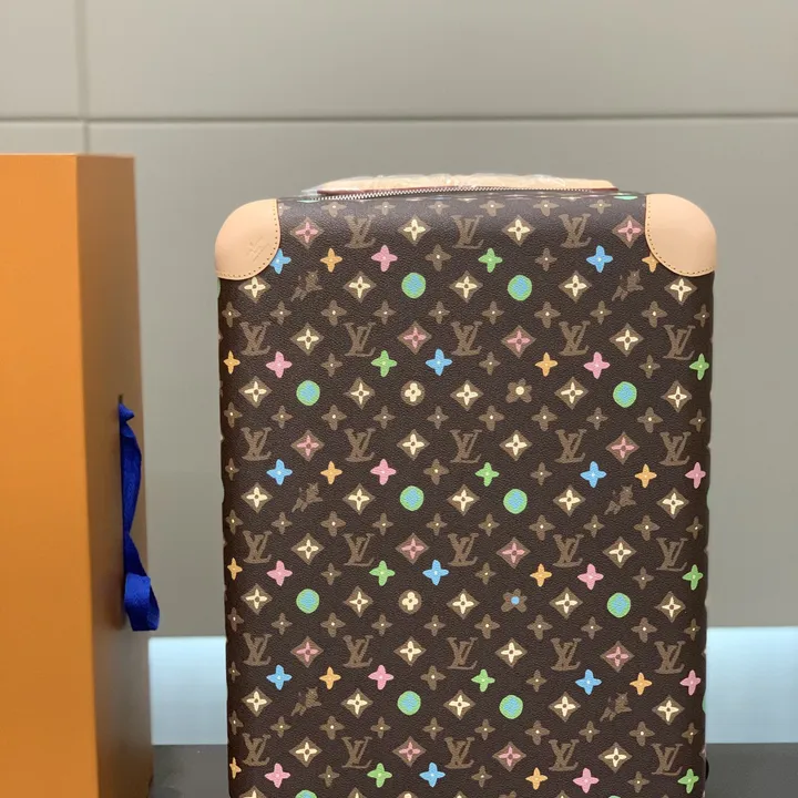 スーパーコピー ルイヴィトン スーツケース