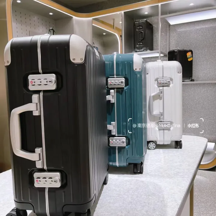 スーパーコピー リモワ スーツケース