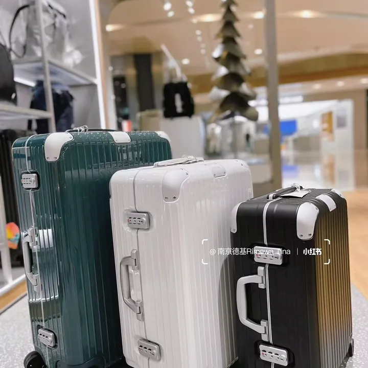 スーパーコピー リモワ スーツケース