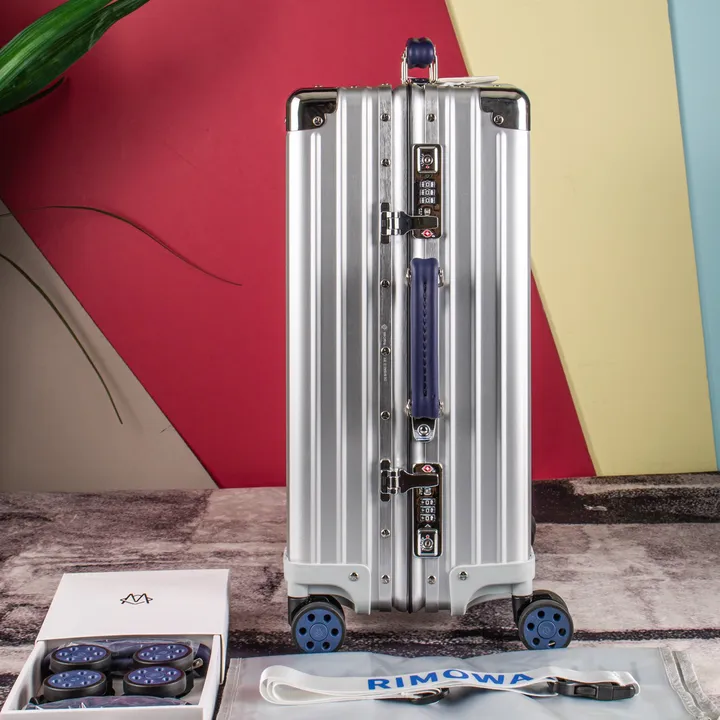 スーパーコピー リモワ スーツケース