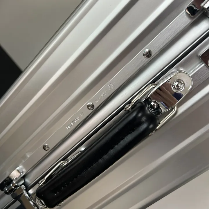 スーパーコピー リモワ スーツケース