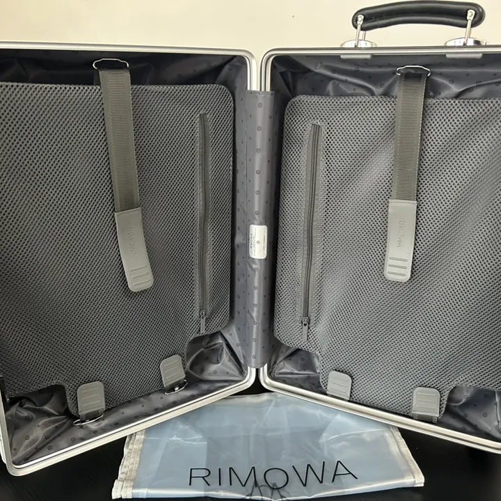 スーパーコピー リモワ スーツケース