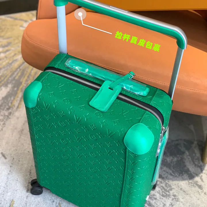 スーパーコピー ルイヴィトン スーツケース