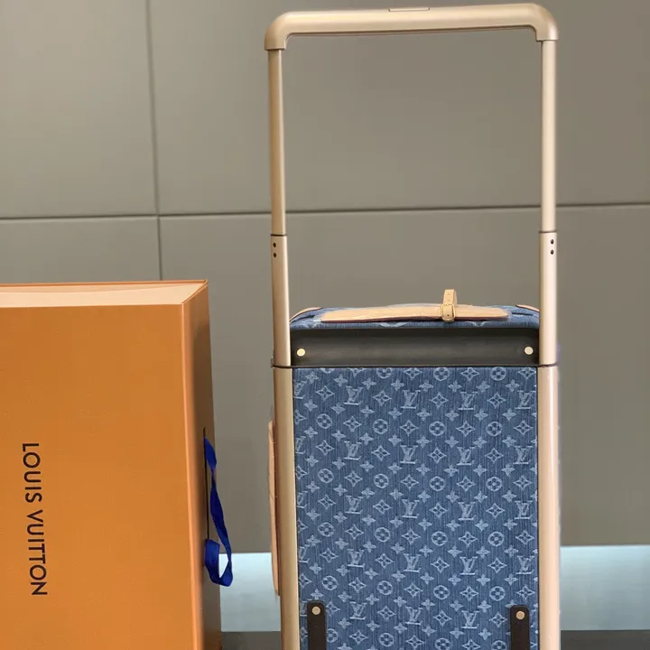 スーパーコピー ルイヴィトン スーツケース