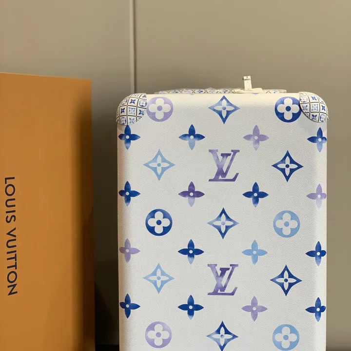 スーパーコピー ルイヴィトン スーツケース