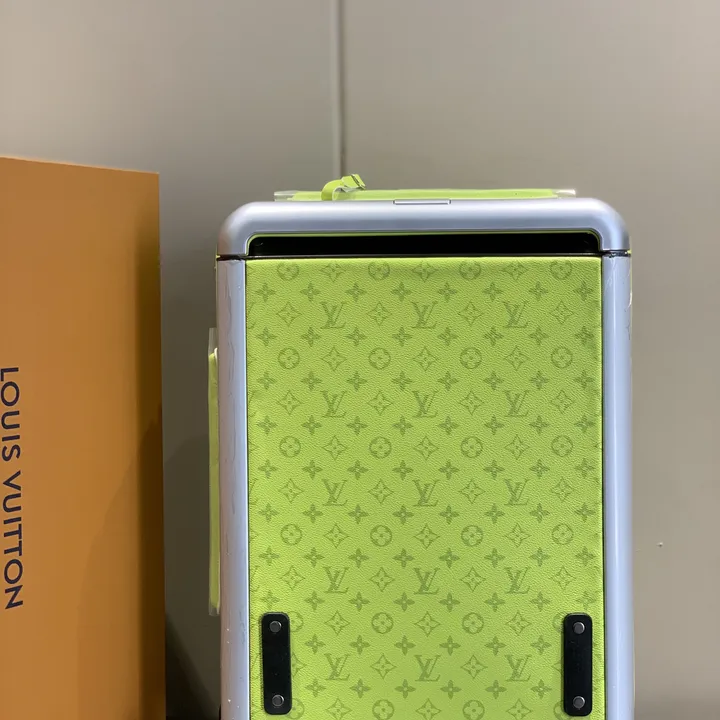 スーパーコピー ルイヴィトン スーツケース
