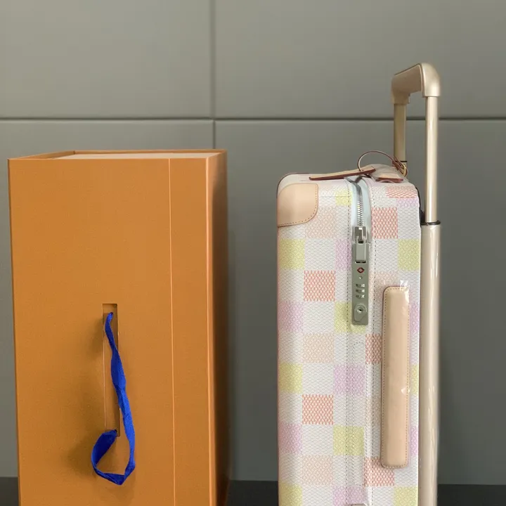 スーパーコピー ルイヴィトン スーツケース