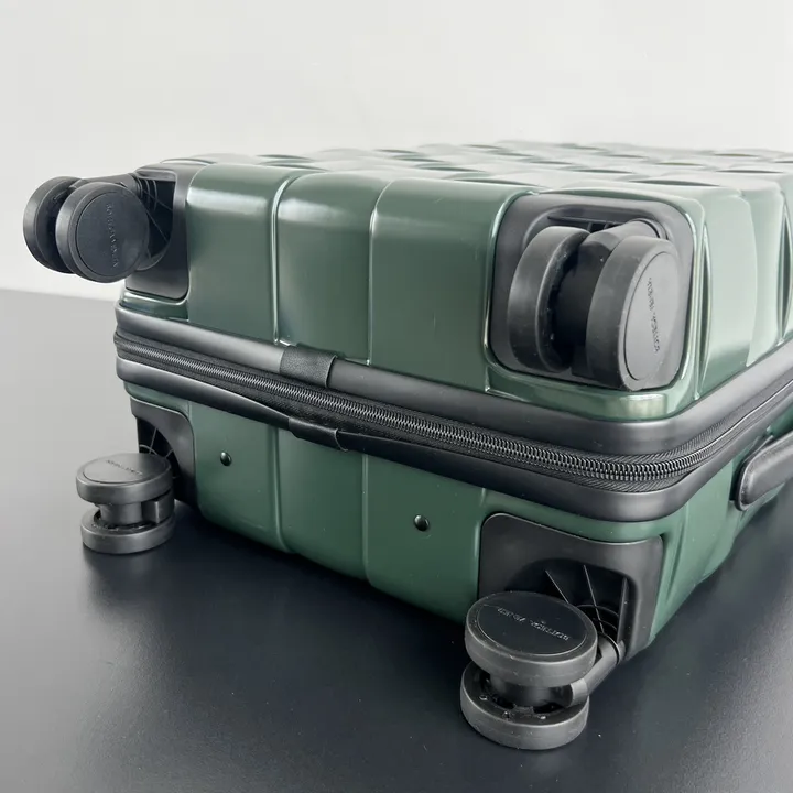 スーパーコピー ボッテガ ヴェネタ スーツケース