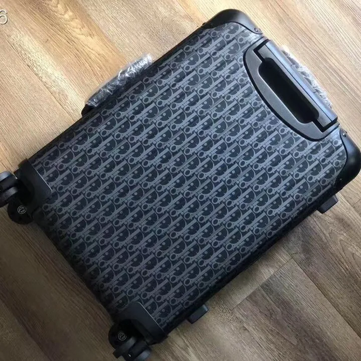 スーパーコピー ディオール スーツケース