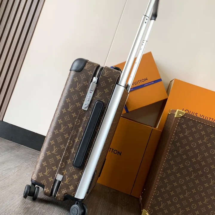 スーパーコピー ルイヴィトン スーツケース