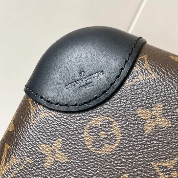 スーパーコピー ルイヴィトン スーツケース