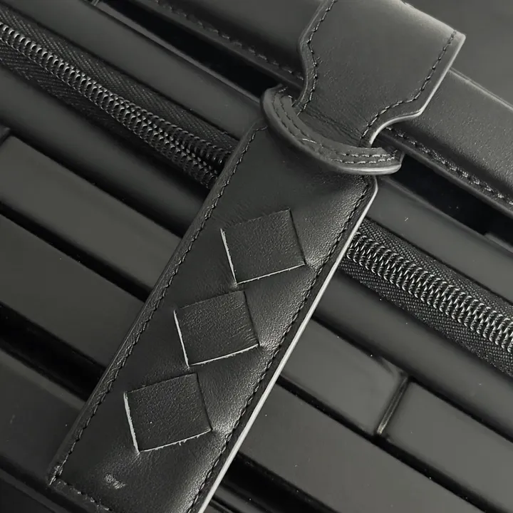 スーパーコピー ボッテガ ヴェネタ スーツケース