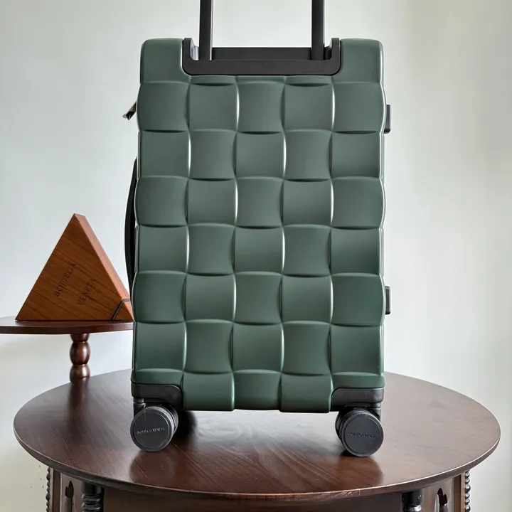 スーパーコピー ボッテガ ヴェネタ スーツケース