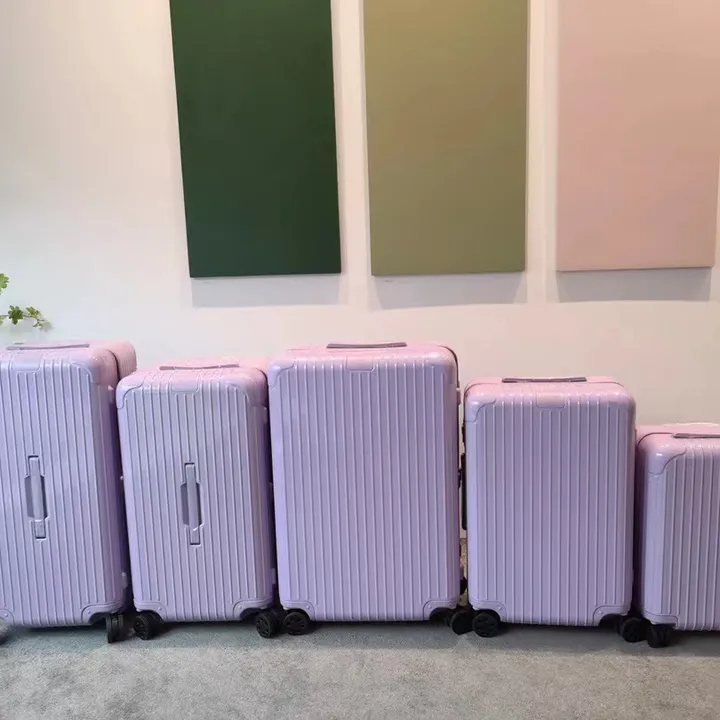 スーパーコピー リモワ スーツケース