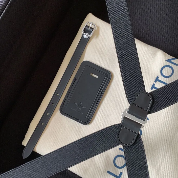 スーパーコピー ルイヴィトン スーツケース