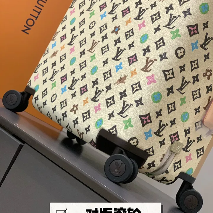 スーパーコピー ルイヴィトン スーツケース